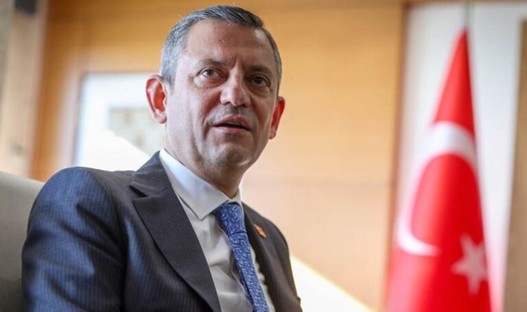 CHP Başkanı Özgür Özel, Van – Siyasi Haberleri Kırma için bir heyet atadı