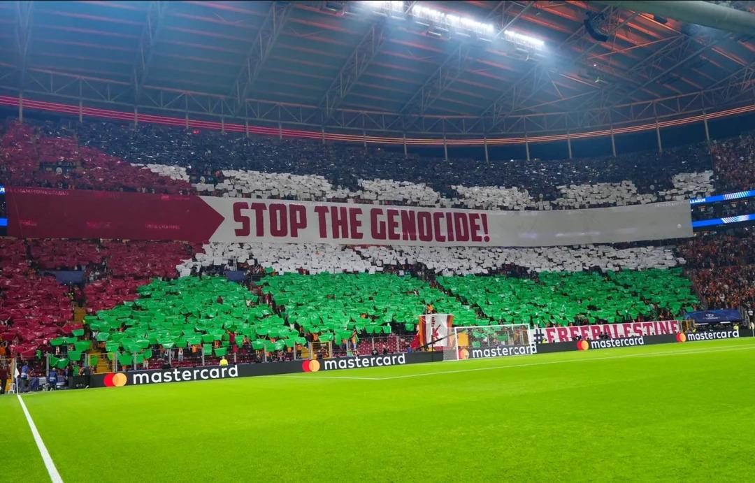 İsrail medyası Galatasaray'ın Bodo Glimt maçındaki koreografisinden rahatsız oldu! UEFA'ya şikayette bulundunuz... 2
